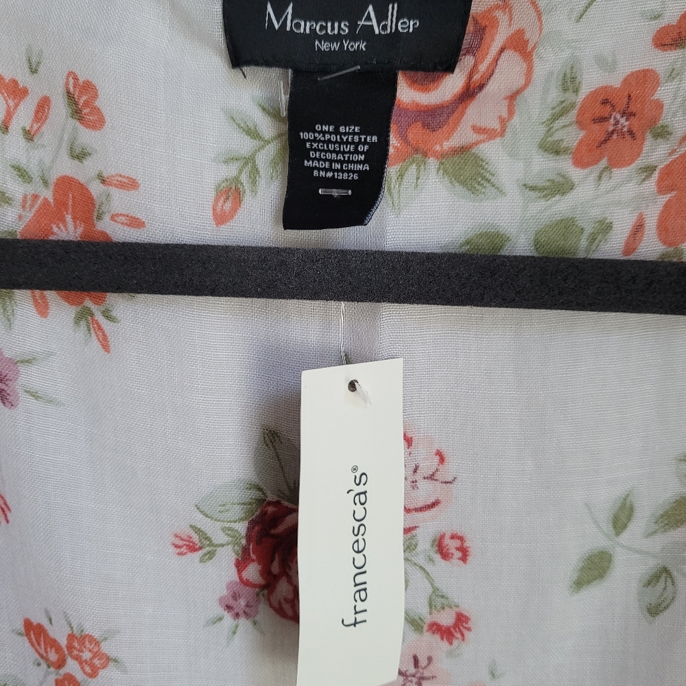 Francesca's | Floral Kimono - Picture 8 of 8